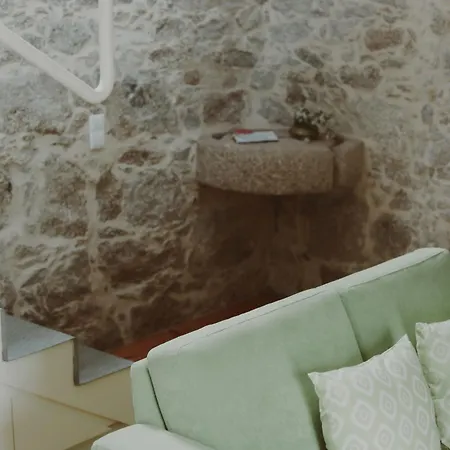 Quinta Flores Willa *