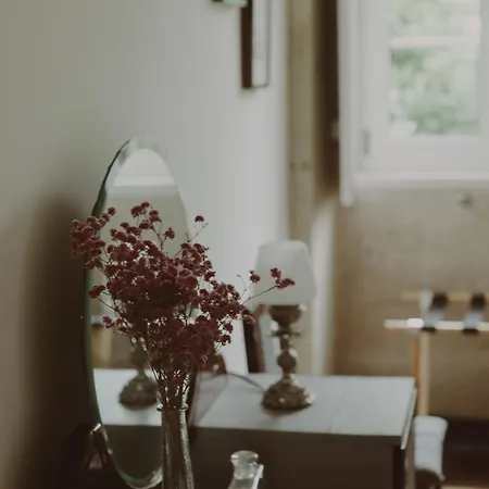 Willa Quinta Flores *