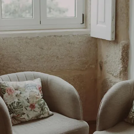 Willa Quinta Flores *